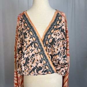 FREE PEOPLE LONGSLEEVE TOP